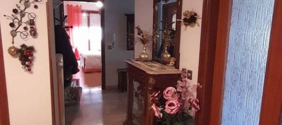 4 rooms Apartment in Isernia, Italy No. 29100 17