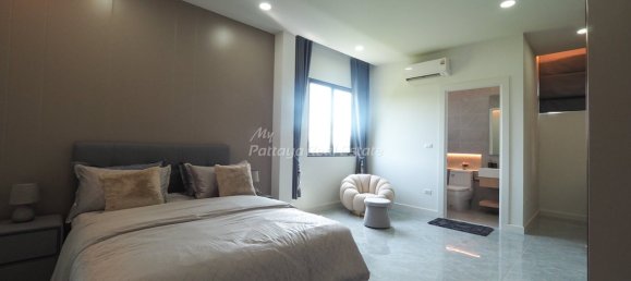 5 bedrooms Cafe / restaurant in Pattaya, Thailand No. 24616 17