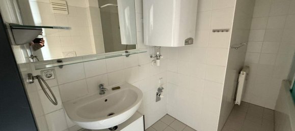 2 rooms Duplex in Eggenberg, Austria No. 244355 4