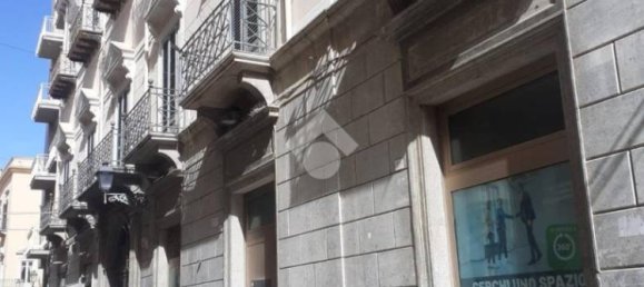 Bureau à Marsala, Italy 285m² No. 286475 30