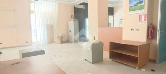 Bureau à Marsala, Italy 285m² No. 286475 8