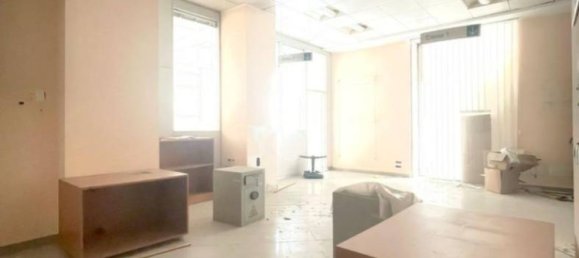 Bureau à Marsala, Italy 285m² No. 286475 10