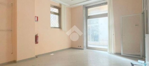 Bureau à Marsala, Italy 285m² No. 286475 7