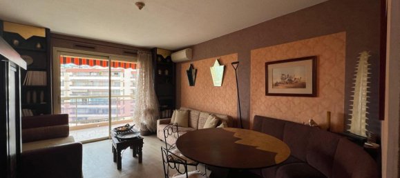 1 bedroom Apartment in Cannes, France No. 345737 2