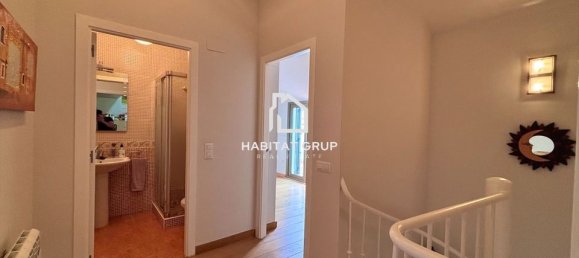 4 غرف نوم منزل ذو طابقين في Girona, Spain رقم 183957 14