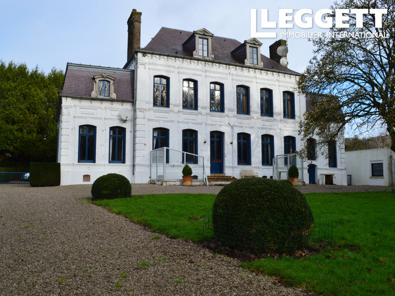8 bedrooms House in Rollancourt, France No. 68164