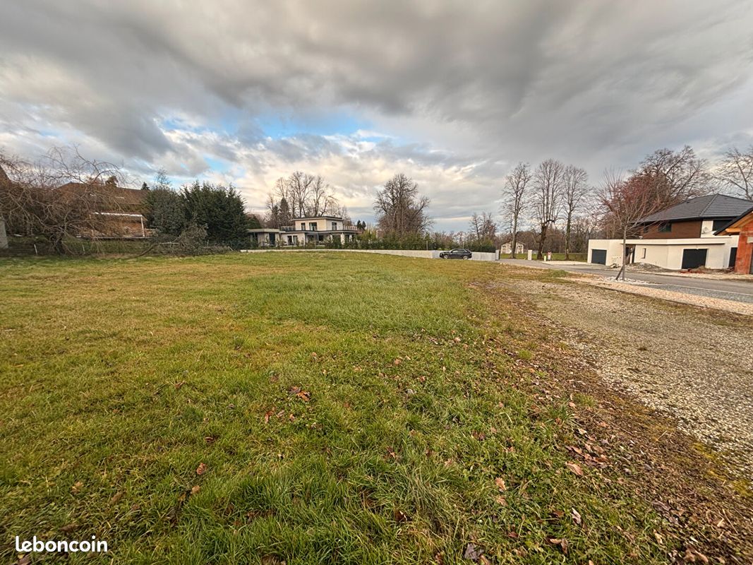  قطعة أرض في Trevignin, France 769متر مربع رقم 203199