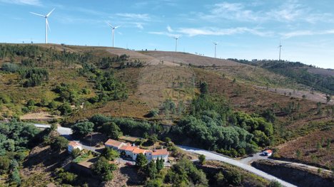 3 chambres Maison à Pessegueiro, Portugal No. 165868