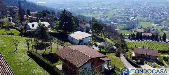 Вилла с 8 комнатами в Грумелло дель Монте, Италия № 43523 2