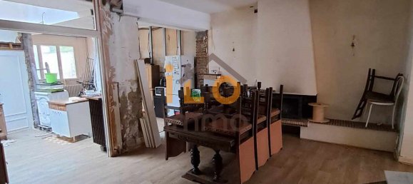 Casa de 4 dormitorios en Estaires, France No. 78965 2