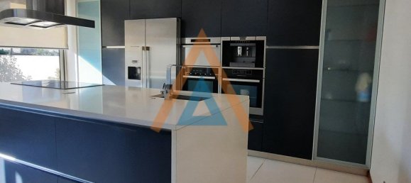 Casa de 3 dormitorios en Sao Joao da Madeira, Portugal No. 43748 7