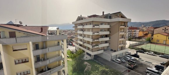 3غرفة شقة في Avezzano, Italy رقم 34381 26