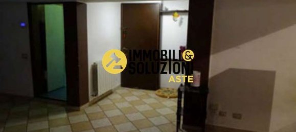 3 rooms Apartment in Busto Garolfo, Italy No. 95785 7