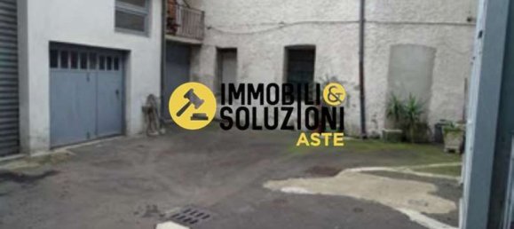 3 rooms Apartment in Busto Garolfo, Italy No. 95785 4