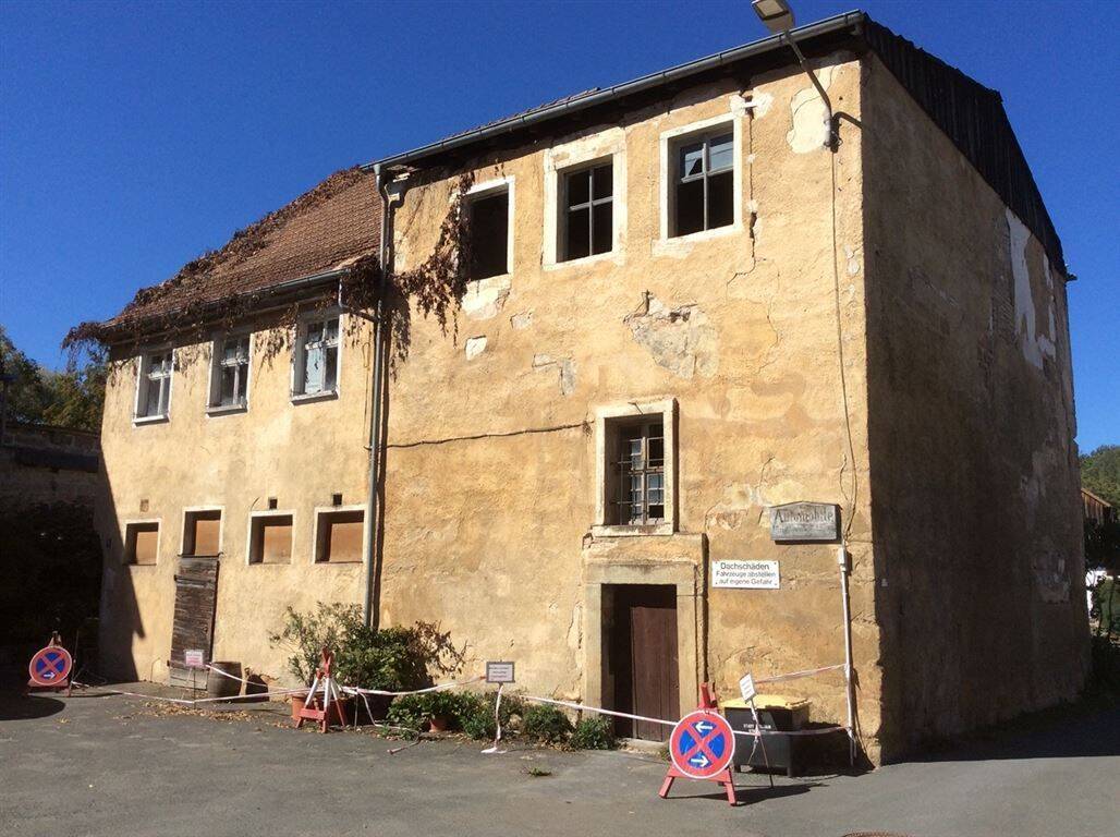 8 rooms Townhouse in Lichtenfels, Germany No. 155320