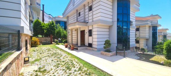 Недвижимость с 3 спальнями в Кушадасы, Турция № 22288 19