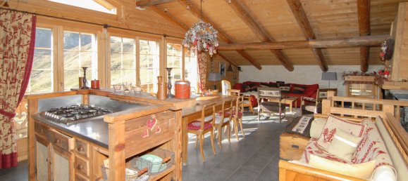 4 bedrooms Cafe / restaurant in Champery, Switzerland No. 302 3