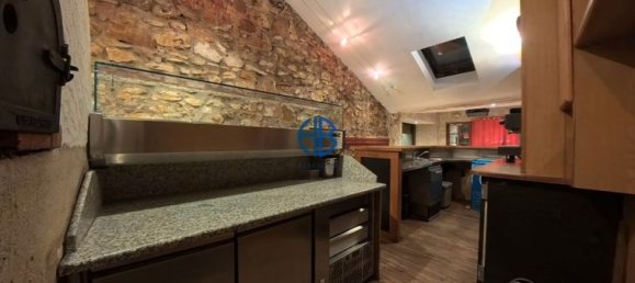 Gewerbliche Immobilie in Stains, France, Nr. 358527 8