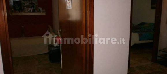 4 bedrooms Apartment in Florence, Italy No. 167000 16