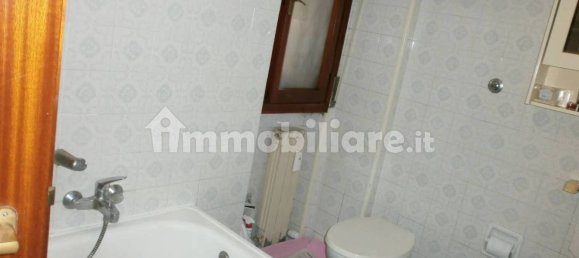 4 bedrooms Apartment in Florence, Italy No. 167000 17