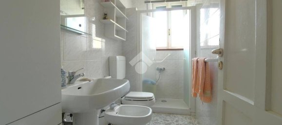 Квартира с 2 спальнями в Виченца, Италия № 266374 15