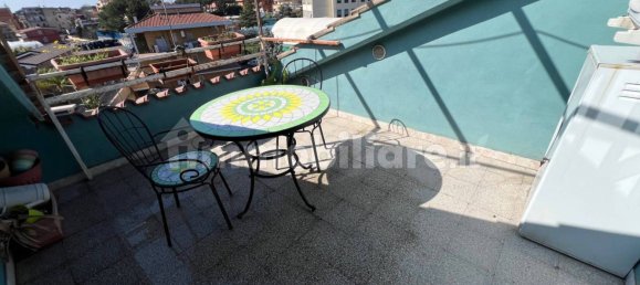 1 غرف نوم بانتهاوس في Rome, Italy رقم 15688 14