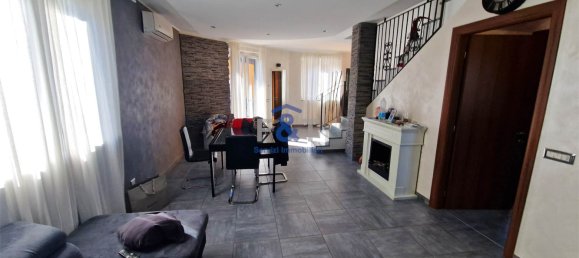 2 bedrooms Villa in Leggiuno, Italy No. 1623 42