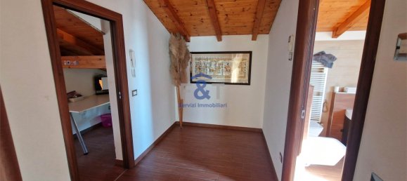 2 bedrooms Villa in Leggiuno, Italy No. 1623 29