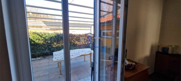 2 bedrooms Villa in Leggiuno, Italy No. 1623 11