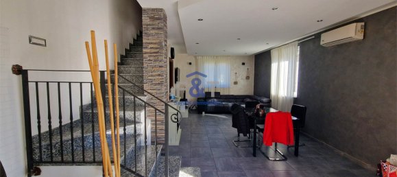 2 bedrooms Villa in Leggiuno, Italy No. 1623 48