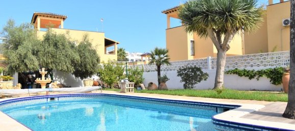 4 غرف نوم فيلا في La Zenia, Spain رقم 183562 8