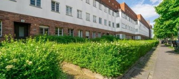 2 rooms Apartment in Reinickendorf, Germany No. 111037 4