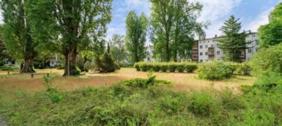 2 rooms Apartment in Reinickendorf, Germany No. 111037 2