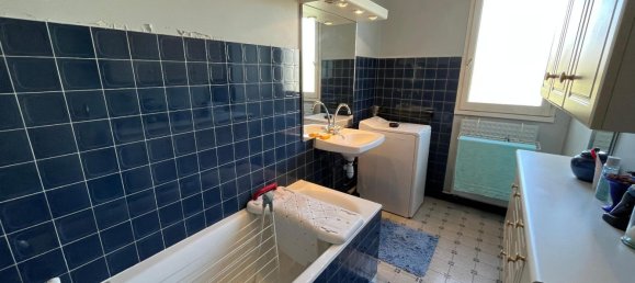 Apartamento de 3 dormitorios en Bourges, France No. 55988 13