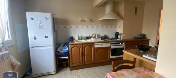 Apartamento de 3 dormitorios en Bourges, France No. 55988 23