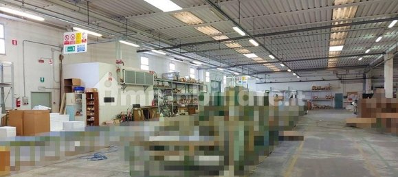 5-salle Entrepôt à Monsano, Italy No. 159278 12