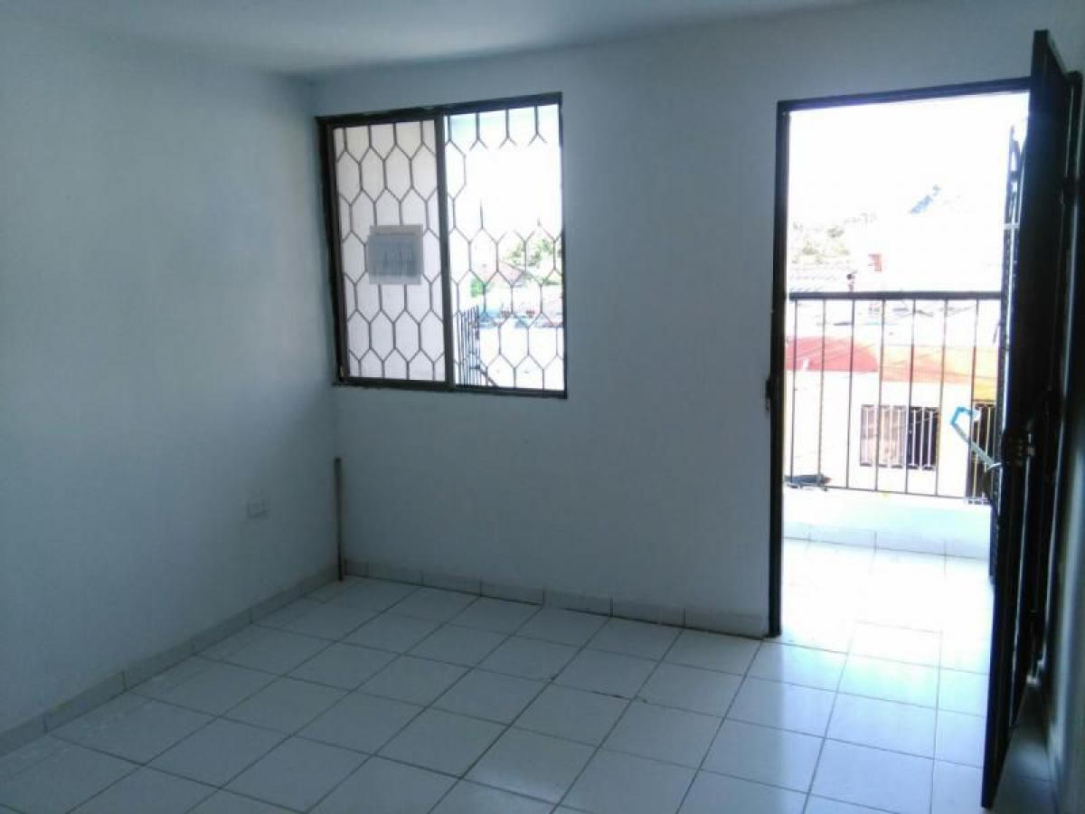 Дом с 6 спальнями в Атлантико, Колумбия № 1815