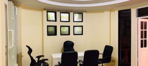 4 bedrooms House in Watthana, Thailand No. 9892 6