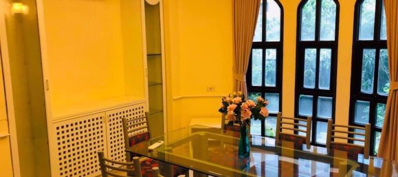 4 bedrooms House in Watthana, Thailand No. 9892 4