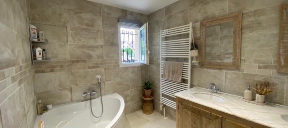 4 Schlafzimmer Haus in Saint-Remy-en-Rollat, France, Nr. 191736 5