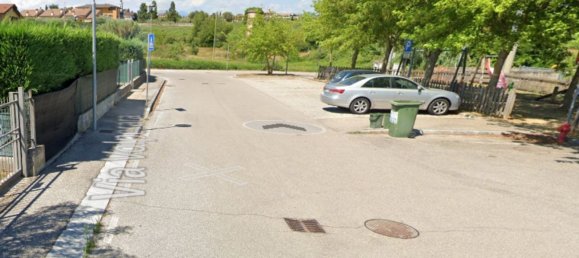 Квартира с 5 комнатами в Кастельнуово дель Гарда, Италия № 59037 2