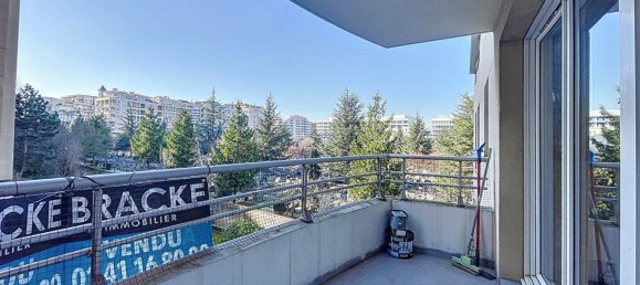 2 bedrooms Apartment in Courbevoie, France No. 177511 6