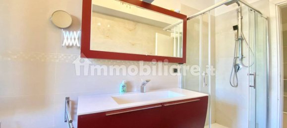 3 Schlafzimmer Wohnung in Messina, Italy, Nr. 48344 3