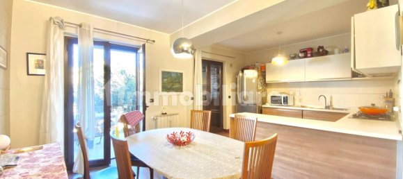 3 Schlafzimmer Wohnung in Messina, Italy, Nr. 48344 30