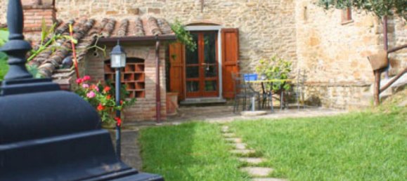 5 bedrooms House in Cortona, Italy No. 234 4