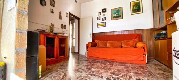 3 rooms Apartment in Piombino, Italy No. 111510 4
