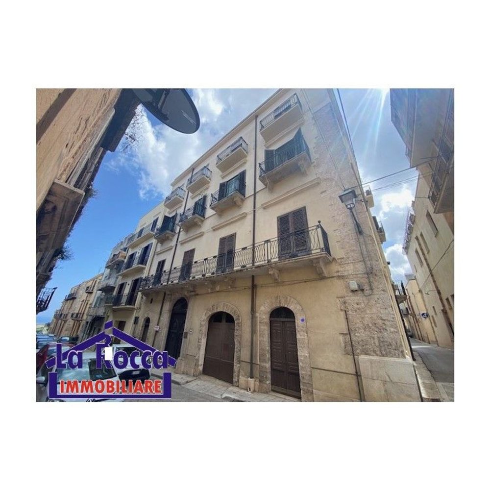 6-Zimmer Wohnung in Alcamo, Italy, Nr. 258739