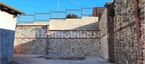 4 bedrooms House in Soave, Italy No. 300564 7