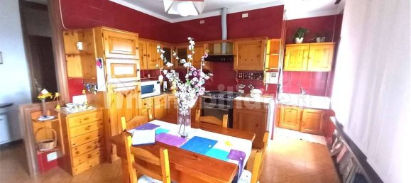 4 bedrooms House in Soave, Italy No. 300564 19