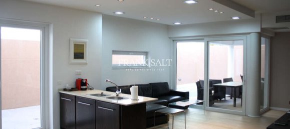 Apartamento de 3 dormitorios en Saint Julian's, Malta No. 3453 3